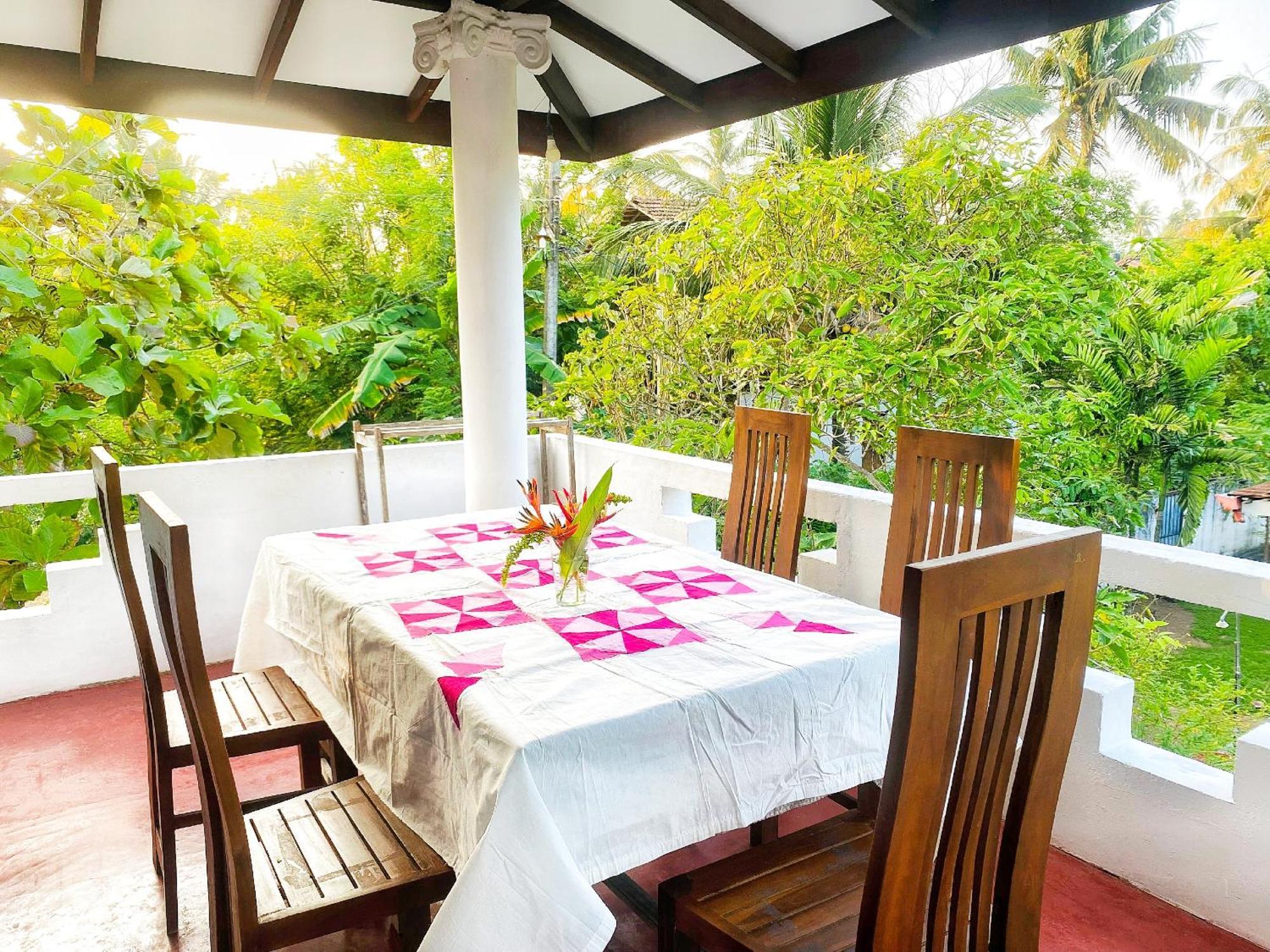 Wasana Ocean View Villa Mirissa Bagian luar foto